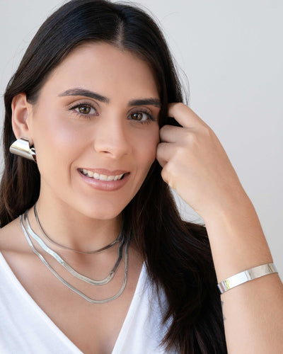 Choker Malha Fita 4 mm Ródio Branco - 32 cm