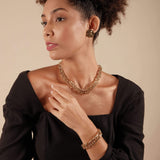 Brinco Redondo Martelado Banhado a Ouro 18K