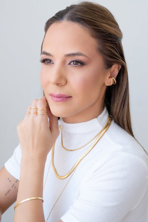 Ear Cuff Liso Banhado a Ouro 18K