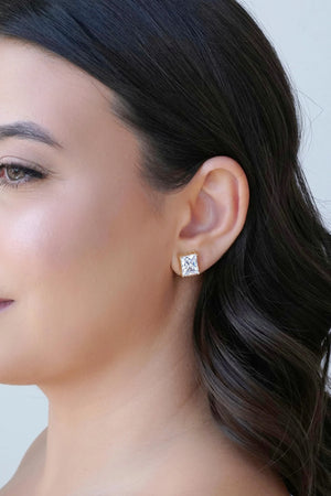 Brinco Retangular Zircônia Banhado a Ouro 18K