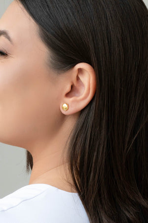 Brinco Redondo Achatado Liso 8 mm Banhado a Ouro 18K