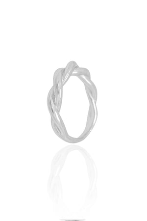 Anel Liso Torcido Tamanho 24 Ródio Branco