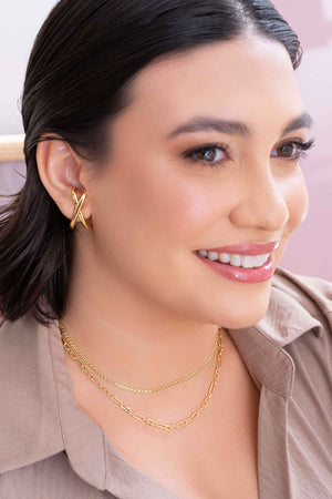 Ear Hook em X Liso Banhado a Ouro 18K