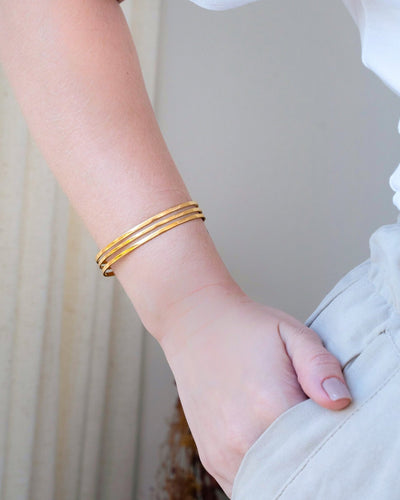 Bracelete Liso Flat Três Filetes 1cm Banhado a Ouro 18K