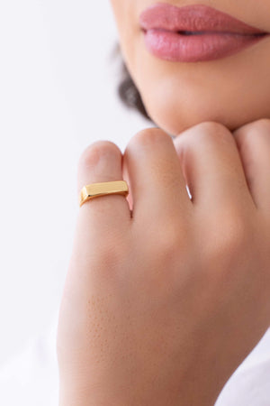 Anel Ajustável de Dedinho Reto Liso Tamanho P Banhado a Ouro 18K