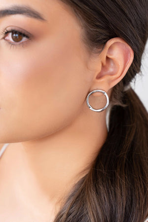 Brinco Circulo Vazado Tubo Ródio Branco