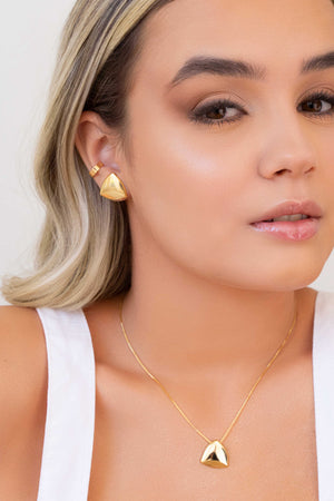 Brinco Triangular Liso Banhado a Ouro 18K