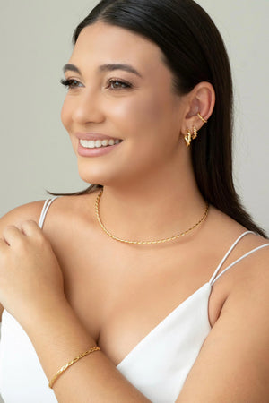 Piercing Torcido Banhado a Ouro 18K