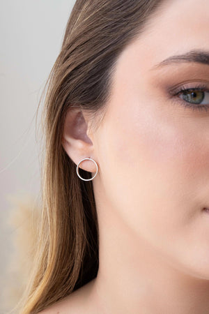 Brinco Argola Frontal 14 mm Ródio Branco