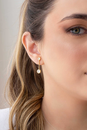 Brinco Ponto de Luz Palito Banhado a Ouro 18K