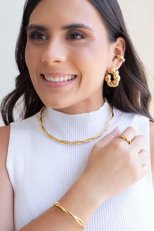 Piercing Torcido Banhado a Ouro 18K