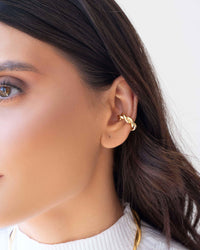 Piercing Torcido Banhado a Ouro 18K