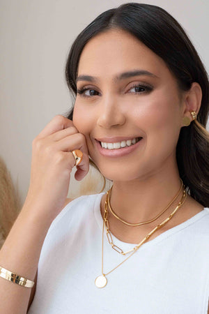 Gargantilha Veneziana com Pingente Redondo Liso Banhado a Ouro 18K - 45 cm