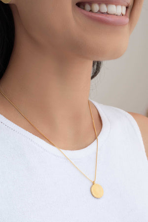 Gargantilha Veneziana com Pingente Redondo Liso Banhado a Ouro 18K - 45 cm