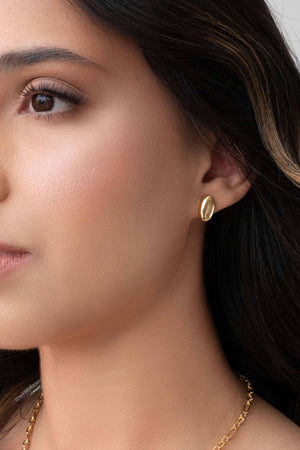 Brinco Oval Liso 1.2 cm Banhado a Ouro 18K