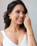Choker Veneziana com Pingente Oval Liso Banhado a Ouro 18K