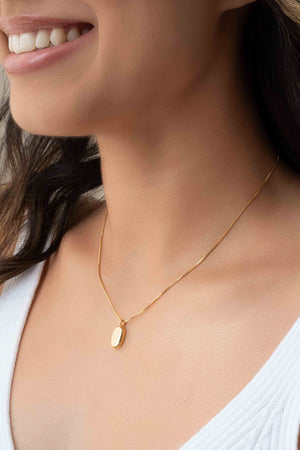 Choker Veneziana com Pingente Oval Liso Banhado a Ouro 18K