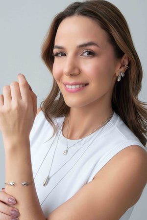 Gargantilha Veneziana com Pingente de Gota Abaulada Lisa Ródio Branco