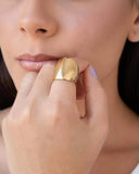 Anel Liso Abaulado Tamanho 13 Banhado a Ouro 18K