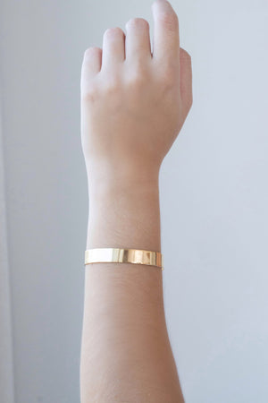 Bracelete Liso 1 cm Banhado a Ouro 18K