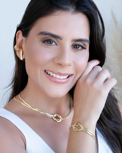 Ear Hook Liso Banhado a Ouro 18K