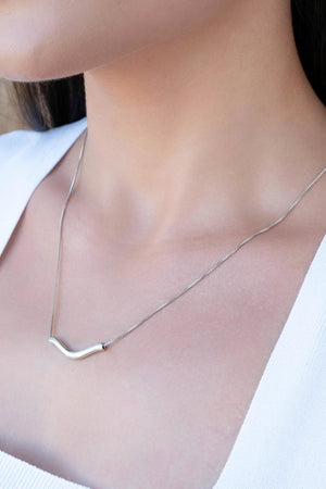 Gargantilha Veneziana Pingente Ondulado Ródio Branco - 50 cm