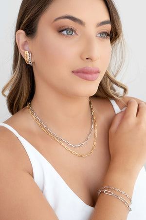 Ear Hook Quadrado Vazado Ródio Branco