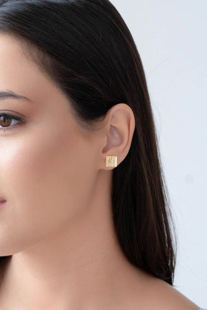 Brinco Quadrado Riscado Banhado a Ouro 18K