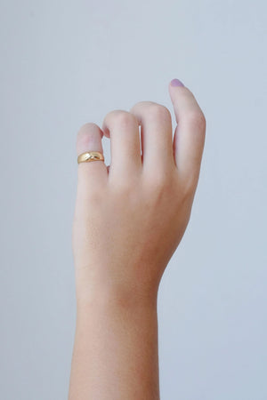 Anel Dedinho Liso Tamanho P Banhado a Ouro 18K