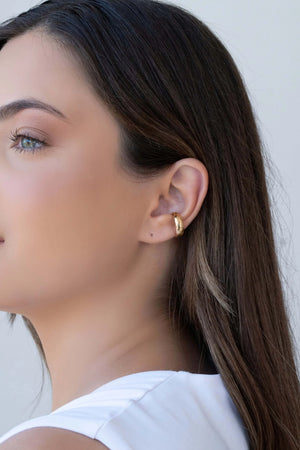 Piercing Liso Abaulado Banhado a Ouro 18K