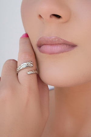 Anel Ajustável Orgânico Tamanho M Ródio Branco