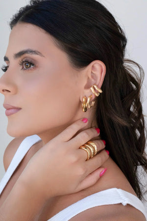 Anel Ajustável Três Filetes Liso Tamanho M Banhado a Ouro 18K