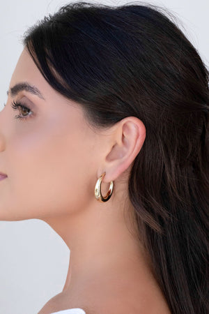 Brinco Argola Lisa 2.8 cm Banhado a Ouro 18K