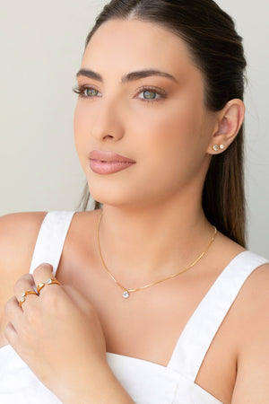 Brinco Ponto de Luz Cravação Inglesa Cristal 5 mm Banhado a Ouro 18K