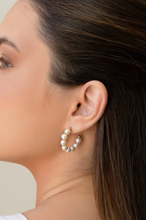 Brinco Argola Pérolas Banhado a Ouro 18K