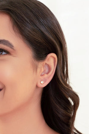 Brinco Ponto de Luz Cravação Inglesa 5 mm Banhado a Ouro 18K