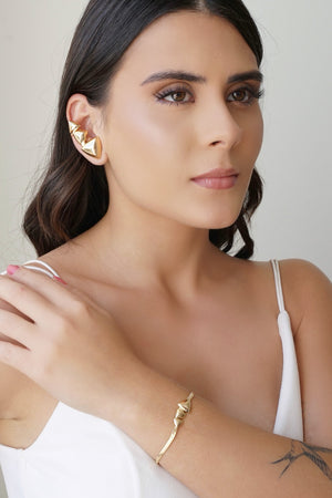 Ear Cuff Triângulos Lisos Banhado a Ouro 18K