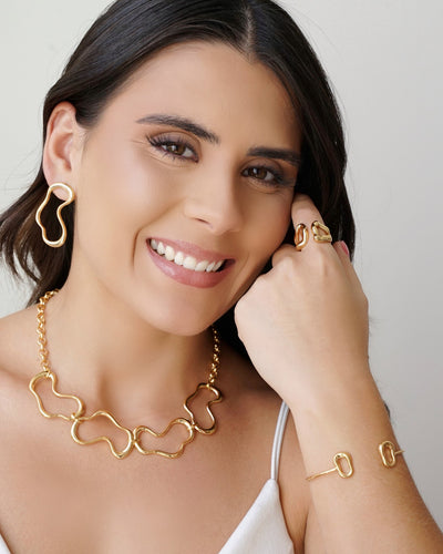 Colar Elos Portugueses Orgânico Vazado Banhado a Ouro 18K - 42 cm