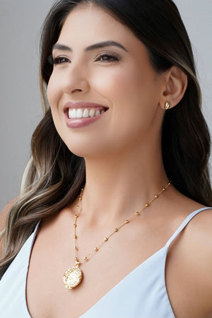 Brinco Oval Liso Banhado a Ouro 18K