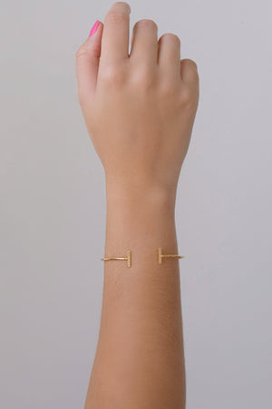 Bracelete Palito Liso Banhado a Ouro 18K