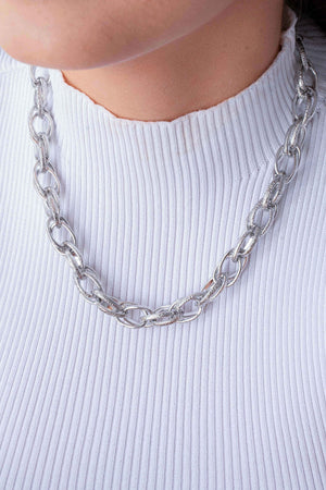 Choker Elos Entrelaçados Texturizados 12 mm Ródio Branco