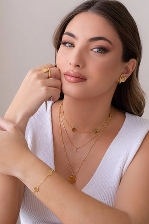 Ear Hook Redondo Liso Banhado a Ouro 18K