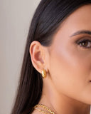 Brinco Argola Click Abaulada Lisa 1.7 cm Banhado a Ouro 18K