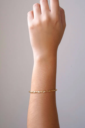 Bracelete Torcido Banhado a Ouro 18K