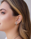 Ear Hook Torcido Liso Ródio Branco