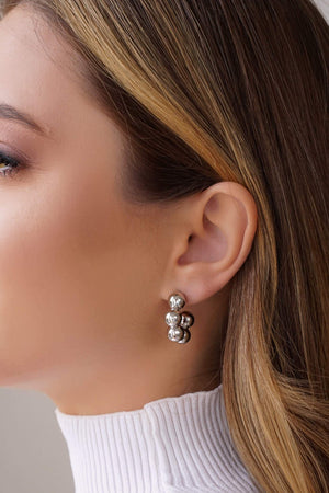 Brinco Meia Argola Bolas Lisas 2.5 cm Ródio Branco