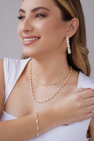 Brinco Argola Pérolas Barrocas 4.6 cm Banhado a Ouro 18K