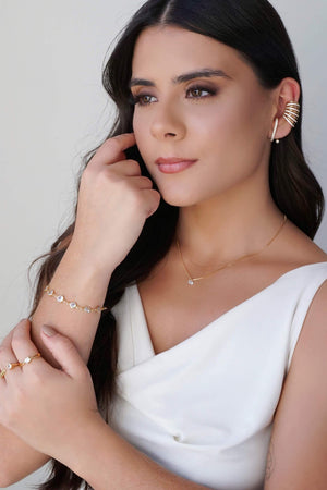Ear Hook Ponto de Luz Cravejado Cristal 2.5 cm Banhado a Ouro 18K