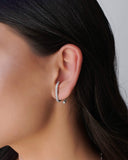 Ear Hook Ponto de Luz Cravejado Cristal 2.5 cm Ródio Branco