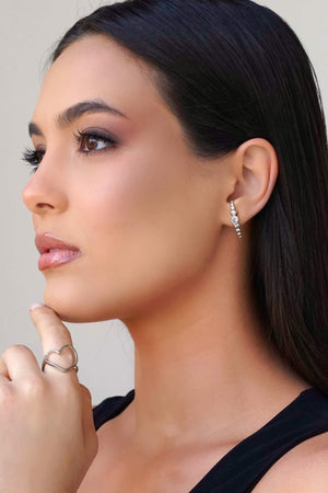 Ear Hook Corações Cravação Inglesa Cristal 2.4 mm Ródio Branco